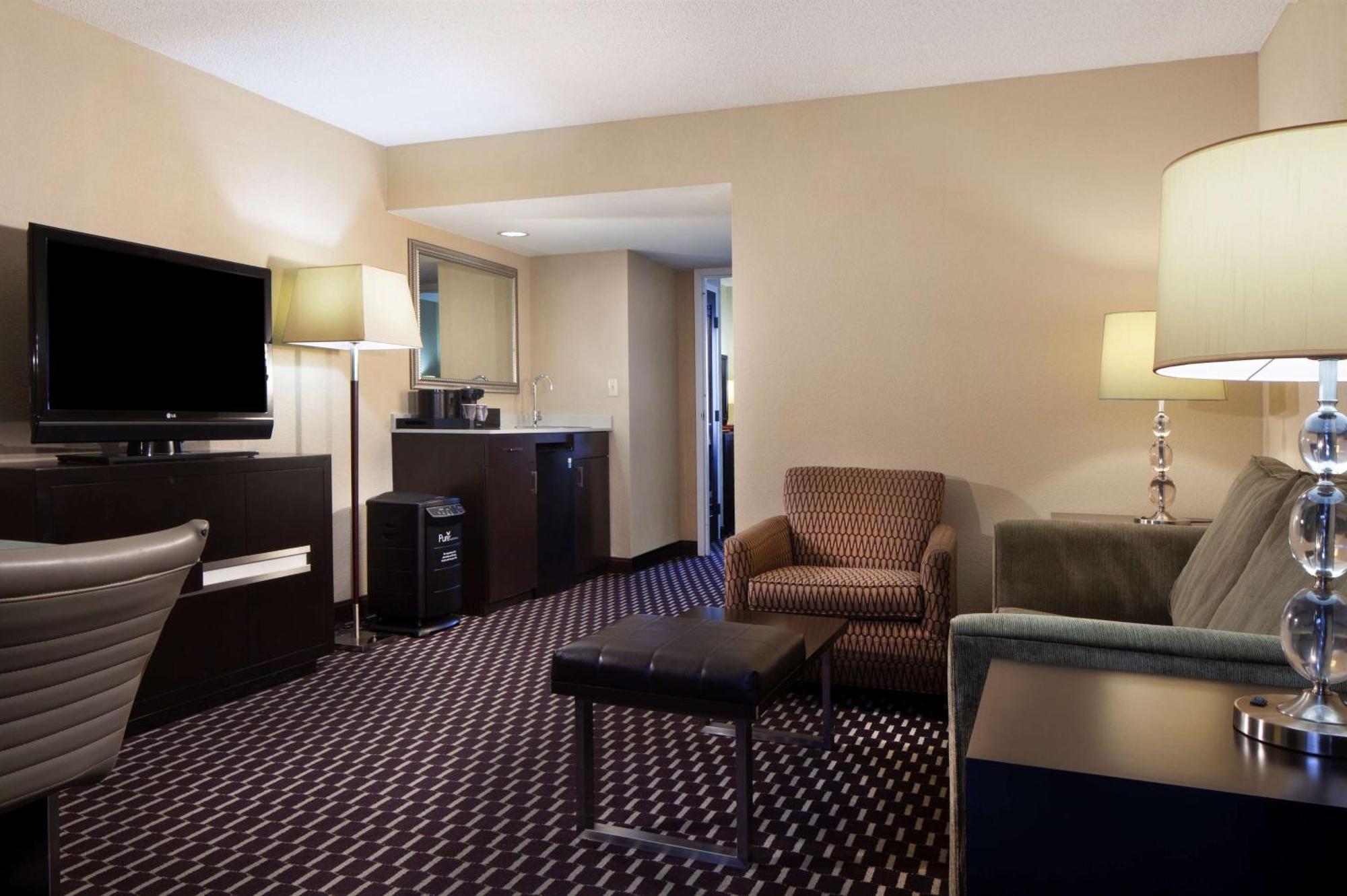 Embassy Suites By Hilton Houston Near The Galleria Eksteriør bilde